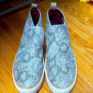 Tom’s Snakeskin Paxton Slip-On